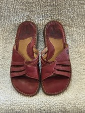 Born Hand Crafted Vintage Footwear Red Leather Womens 7 Slip On Casual Sandals picture