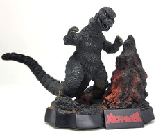 Yuji Sakai Godzilla 1975 Bandai 2.5