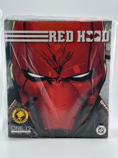 Mezco One:12 Collective Red Hood 1:12 Action Figure Mezco Exclusive - NiB picture