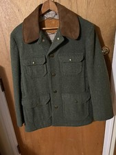 Vintage Woolrich coat size 40 suede collar and elbows, color loden, very cool picture
