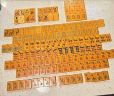 Vintage Mah Jong Set 152 Butterscotch Bakelite Tiles. No Case, read description picture