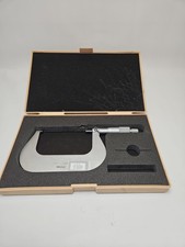 MITUTOYO 101-120, 3-4 Inch MICROMETER w/ CASE, 0.0001