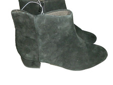 NWOB CLARKS COLLECTION Womens Zip Block Heel Suede Booties Boots Black 8M picture