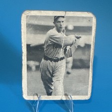 1939 Play Ball #102 Lemuel Young Pirates  picture