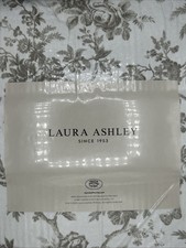 NEW Laura Ashley Queen Quilt Set, Soft Bedding  Walled Garden Brown picture