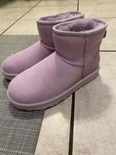 UGG Boots Size 6 NEW WITHOUT BOX picture