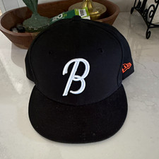 New Era 59FIFTY Fitted Baseball Cap Black Camo Brim B Logo Size 7 1/4 picture