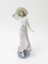Lladro 6863 Mediterranean Light Woman Figurine Retired 2002 w/ Original Box picture