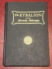 The Kybalion Hermetic Philosophy - Rare Misprint 1904/1905 -  Hardcover picture