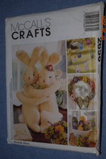 McCall's Pattern 2656 HUGGING BUNNIES EASTER FELT EMBROIDERED ORNAMENTS Uncut picture