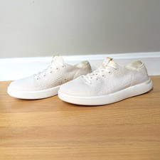 Reef Neptune Women's White Knit Textile Lace-Up Low Top Athletic Sneakers picture