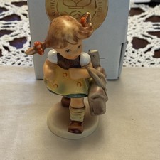 Vintage Goebel Hummel “School’s Out” Figurine #538 TMK-7 W/Original Box 4 inch  picture