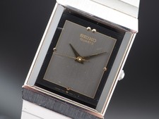 Vintage 1985 Seiko Chariot  7321-5600 Rectangle Black Quartz Mens Watch JAPAN picture