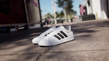 Adidas Grand Court 3.0 J Unisex Kids 4.5 White/Black Low Sneaker JP9365 picture
