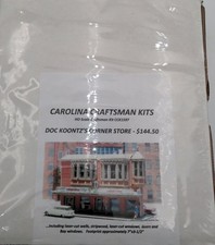 Carolina Craftsman CCK1597 HO Doc Koontz's Corner Store Building Kit picture