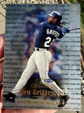 1999 Flair Showcase #MG4 Measure of Greatness Ken Griffey Jr. #33/500 - Mariners picture