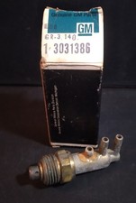 NOS GM 1-3031386 Thermal Vacuum Switch (TVS) 1975-1978 General Motors Vehicles picture