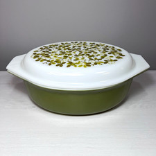 Vintage Pyrex 045 2.5 Qt Casserole Dish Oval Green Meadow Printed Lid Minor Chip picture