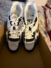 Nike Air Max Solo (GS) Unisex Kids White/Black Sneakers UK 6 EU 39 FV6367-101 picture
