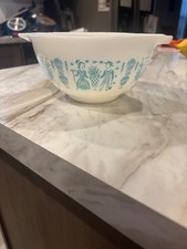 VERY RARE Pyrex Amish Butter Print Cinderella Mixing Bowl #441 LADY ON LEFT 1.5 picture