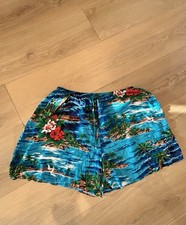 Solitaire Women's Size XL Beach Scene Tropical Vacation Pull-On Shorts picture