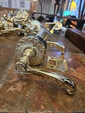 Baldwin Door Hardware 5121 Polished Brass Wave Passage Handle W/ Rosettes Set picture