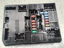 2019-2022 Nissan Altima Engine Fuse Box Assembly Factory OEM With Warranty picture