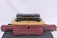 Lionel 6-31777 No. 2124W GG-1 Passenger Set Conventional Classics (B-1) picture