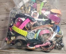 6.10 lbs Bulk Mixed Junk Watch Lot Fashion Quartz Digital Parts Repair Craft picture