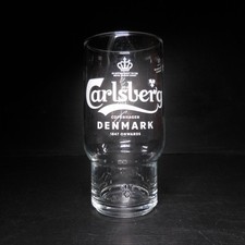 N25.235 Carlsberg Copenhagen Denmark 1847 Jacobsen Royal Danish Court Bow Beer picture