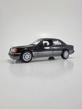Maxichamps 1:43-Scale Mercedes-Benz 500E | Black | 940037160 picture