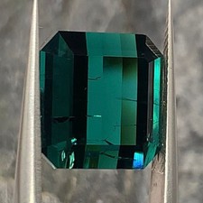 12.01Ct Natural Exquisite Tourmaline picture