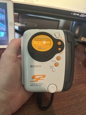 Sony Walkman S2 WM-FS555 Sports Cassette Player TV/Weather/FM/AM picture