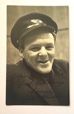 VICTOR MADDERN ( I’m All Right Jack ) Genuine Handsigned Photograph 5.5 x 3.5 picture