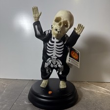 Gemmy Grave Raver Fireball Skeleton 2015 Animated Dancing Halloween Figure WORKS picture