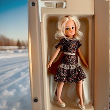 Vtg 1978 Sindy Doll Flower Dress MARX Toys #1000 In Original Box NRFB EXC Cute picture
