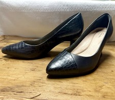 Clarks Collection Kataleyna Rose Pumps, Black Leather- Embossed Panels, Size 7.5 picture