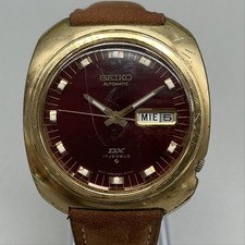 Vintage Seiko Mens Watch 38mm Red Dial 6106-8439 Day Date DX 17 Jewels picture