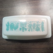 Vintage Pyrex Amish Butter print Covered Butter Dish Turquoise / Milk Glass MINT picture