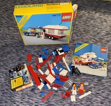 Lego 6590 Town City Vacation Camper with Instructions 100% Complete Vintage picture