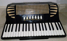 Vintage Excelsior Piano Accordion Model 612M W/ Hard Case Made In Italy picture