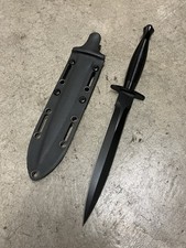 BLACK TACTICAL COMMANDO STYLE KNIFE WITH SCABBARD picture
