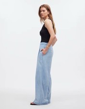 Madewell Pull-On Elastic Waist Straight Jeans in Dorset Wash Size Medium picture