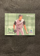 2005 Donruss - Mound Marvels Randy Johnson #MM-13 /1000 picture