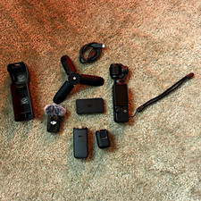 DJI Osmo Pocket 3 Creator Combo 4K Camera + DJI ND Filters + 128GB picture