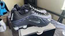 Nike Shox R4 Men's Sneakers Black Purple Size 11 picture