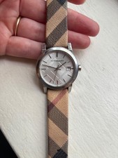 Burberry BU9113 Women's Swiss Made Date Sapphire 50m Silver Dial Beige Plaid picture