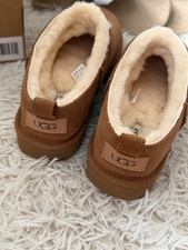 UGG Women's Classic Micro Chestnut Size 8 - Brand New in Box - 1173891-CHE picture