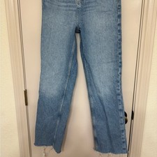 Zara Classic Blue Straight Leg Jeans Raw Hem Button Detail Size 0 USA 32 EUR picture
