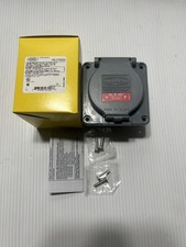HUBBELL HBL2730SW HBL RECEPTACLE WATERTIGHT SAFETY 30 AMPS 480 VOLTS 3 POLE 4 WI picture